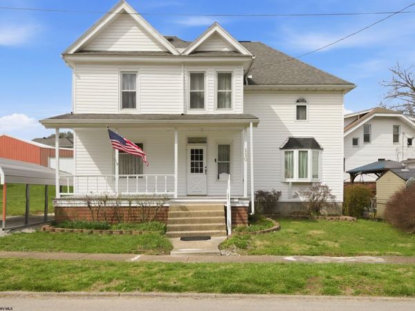 110 Mulberry Avenue, Weston, WV 26452