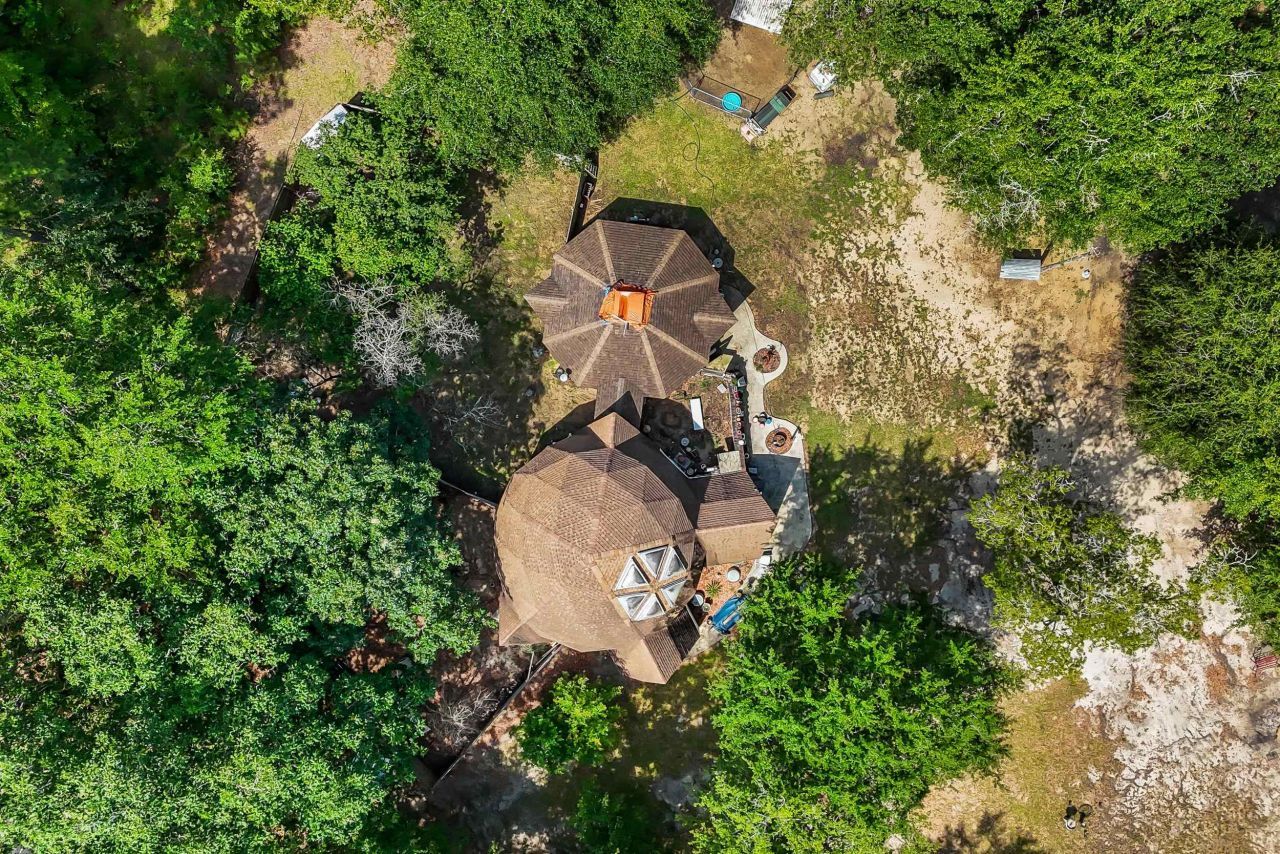 10381 Hardwick Rd. Photo 13