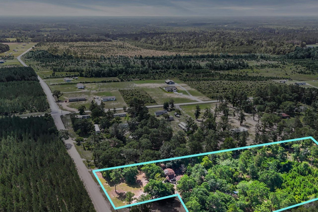 10381 Hardwick Rd. Photo 28