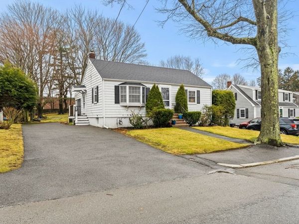 72 Village Street, Marblehead, MA 01945