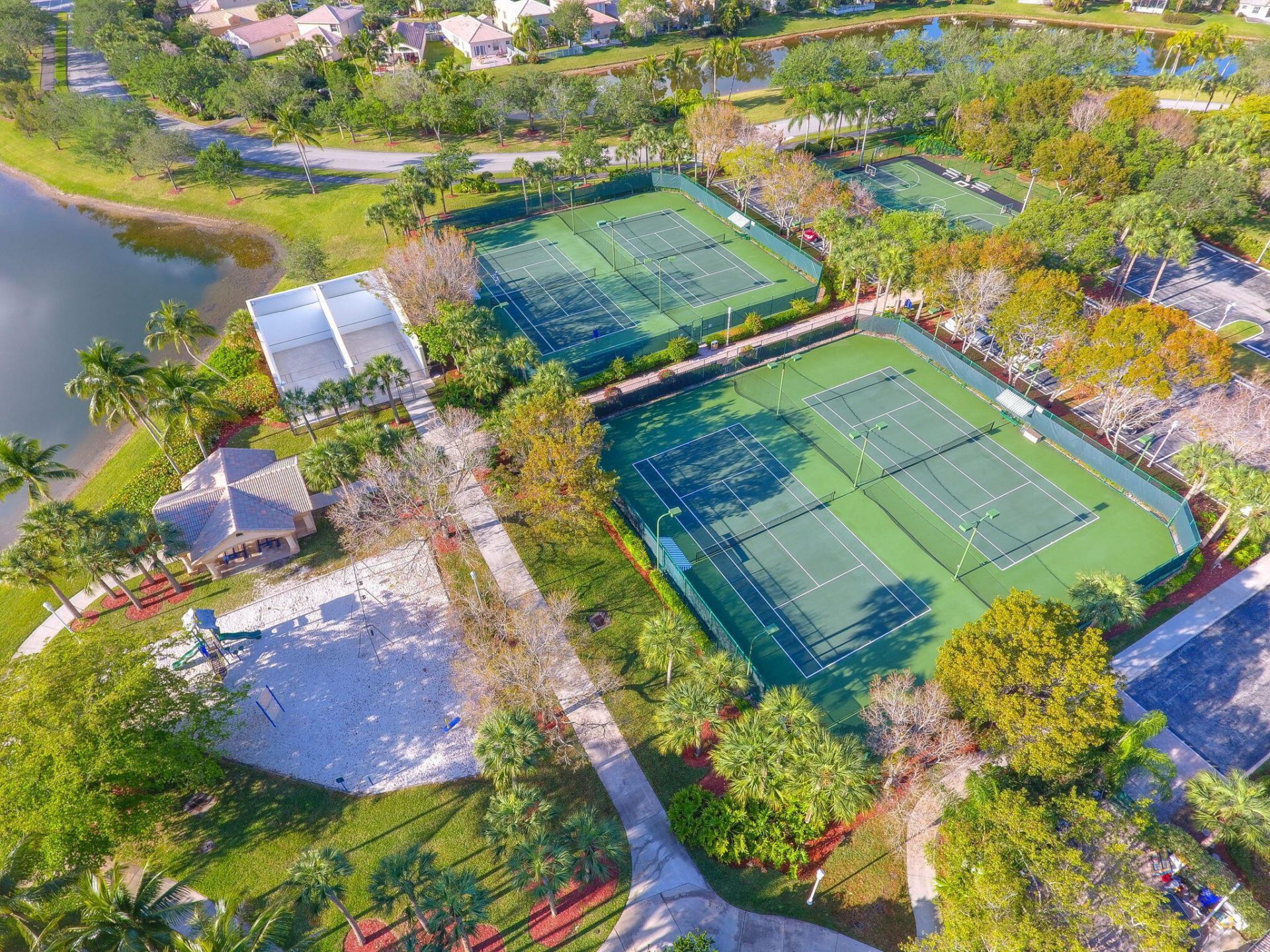 1294 NW 168th Avenue, Pembroke Pines, FL 33028 Photo