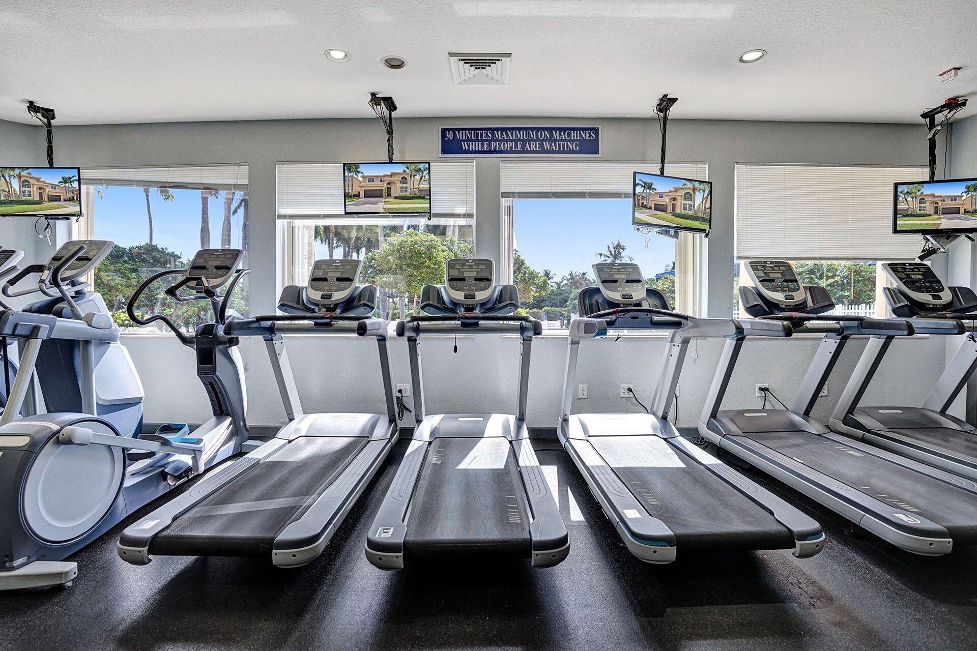 1294 NW 168th Avenue, Pembroke Pines, FL 33028 Photo