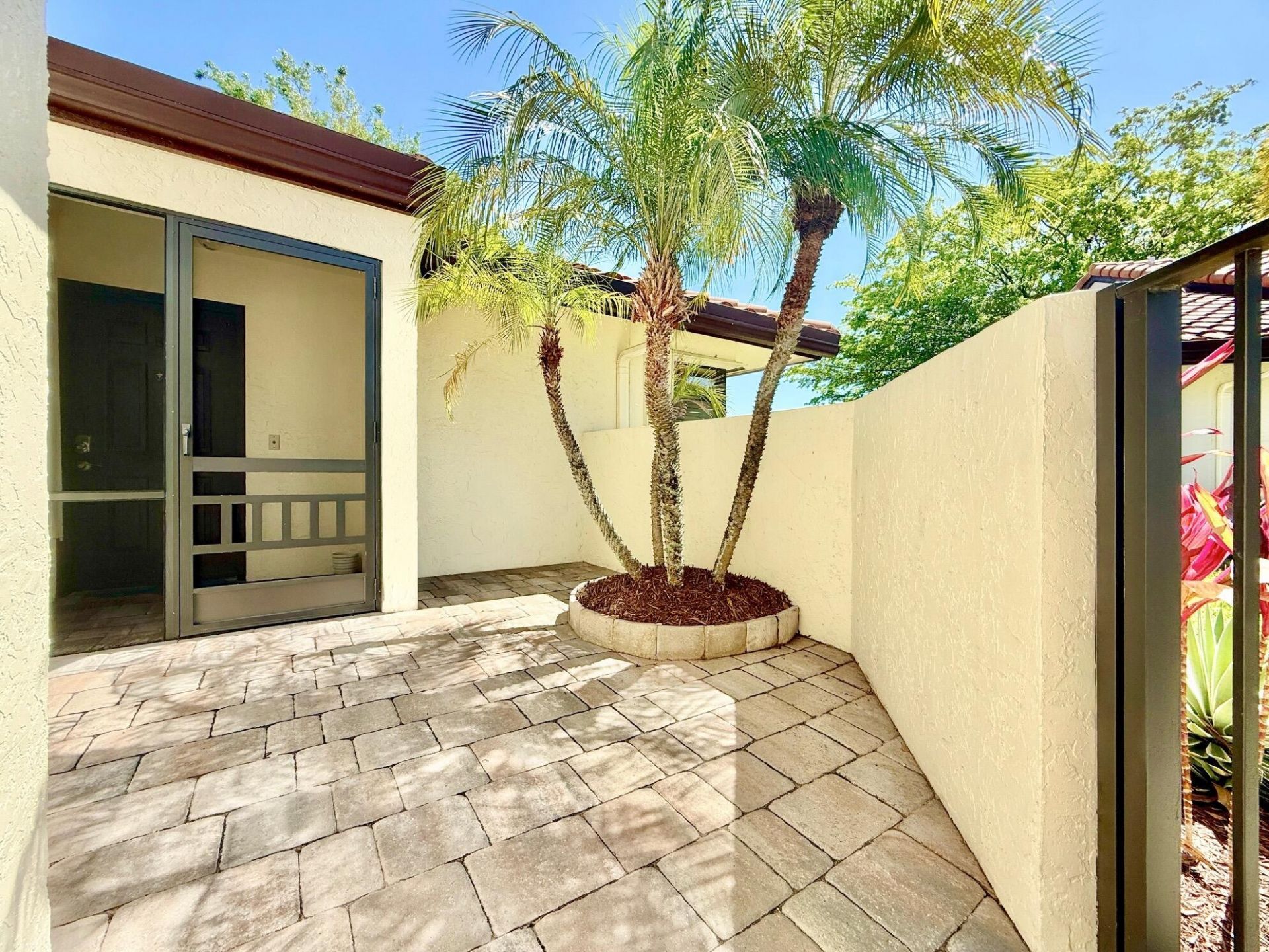 5317 Fig Palm Way, Unit B, Boynton Beach, FL 33437 Photo