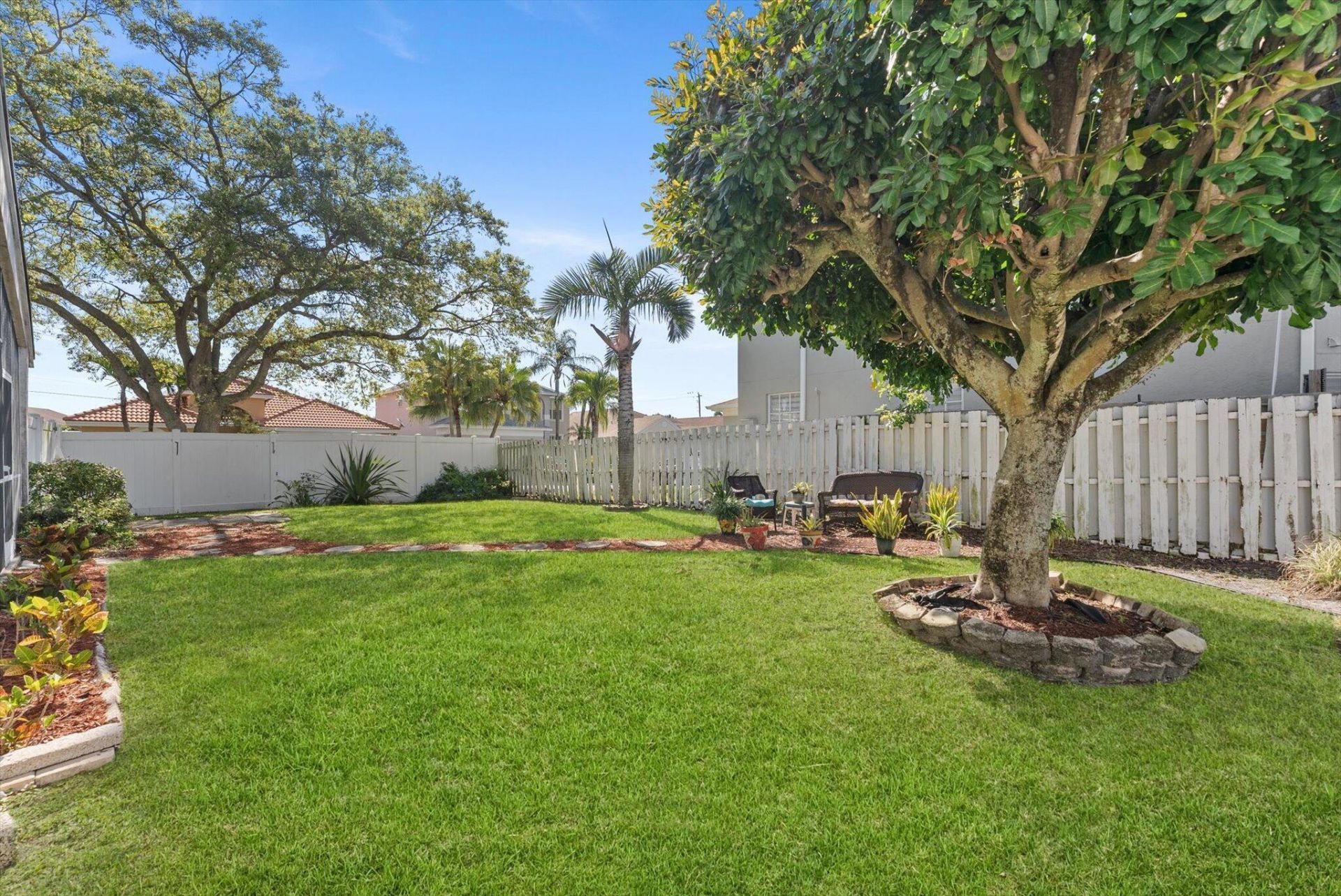 1352 E Fairfax Cir Circle E, Boynton Beach, FL 33436 Photo