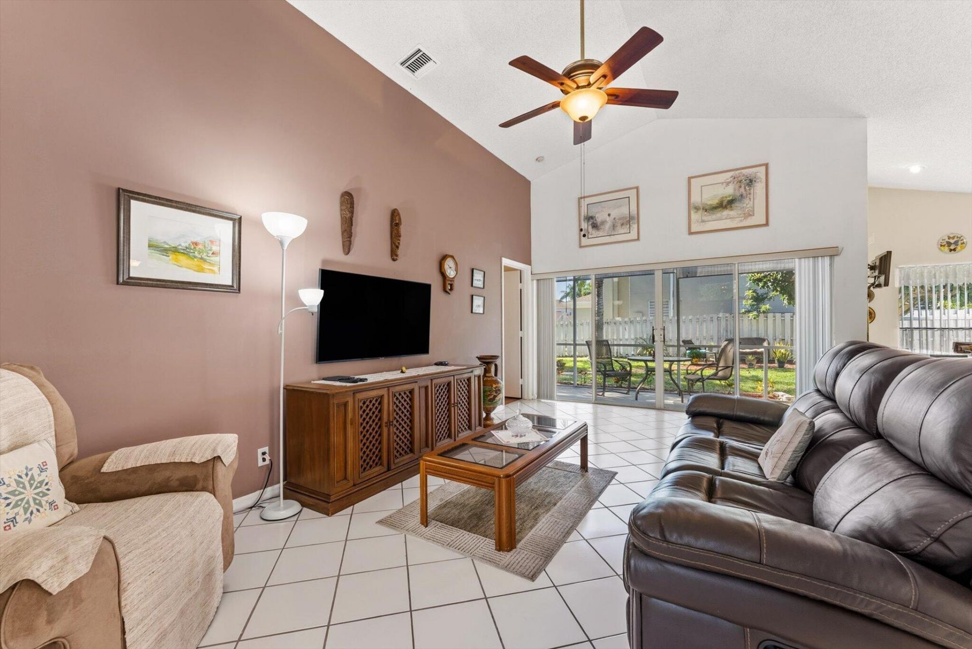 1352 E Fairfax Cir Circle E, Boynton Beach, FL 33436 Photo