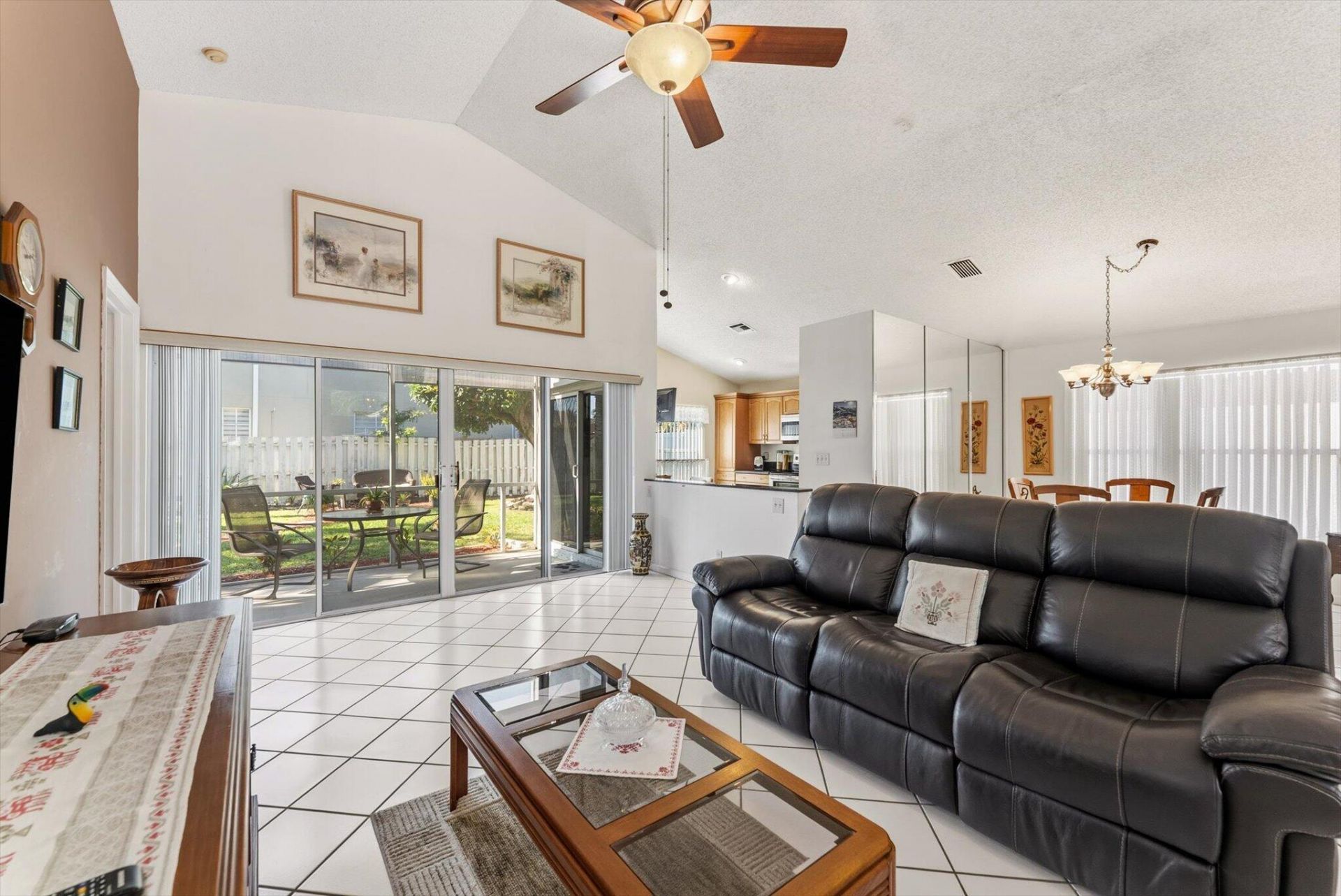 1352 E Fairfax Cir Circle E, Boynton Beach, FL 33436 Photo