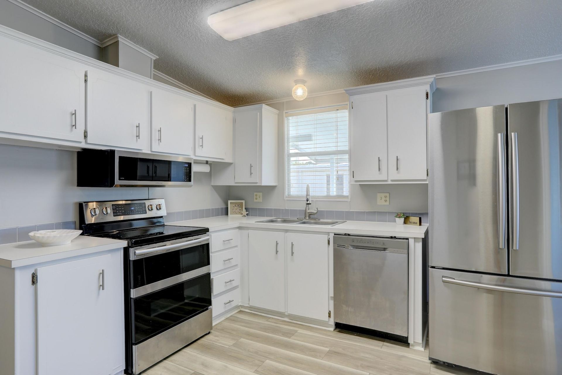 467 E Marlin Circle, Micco, FL 32976 Photo