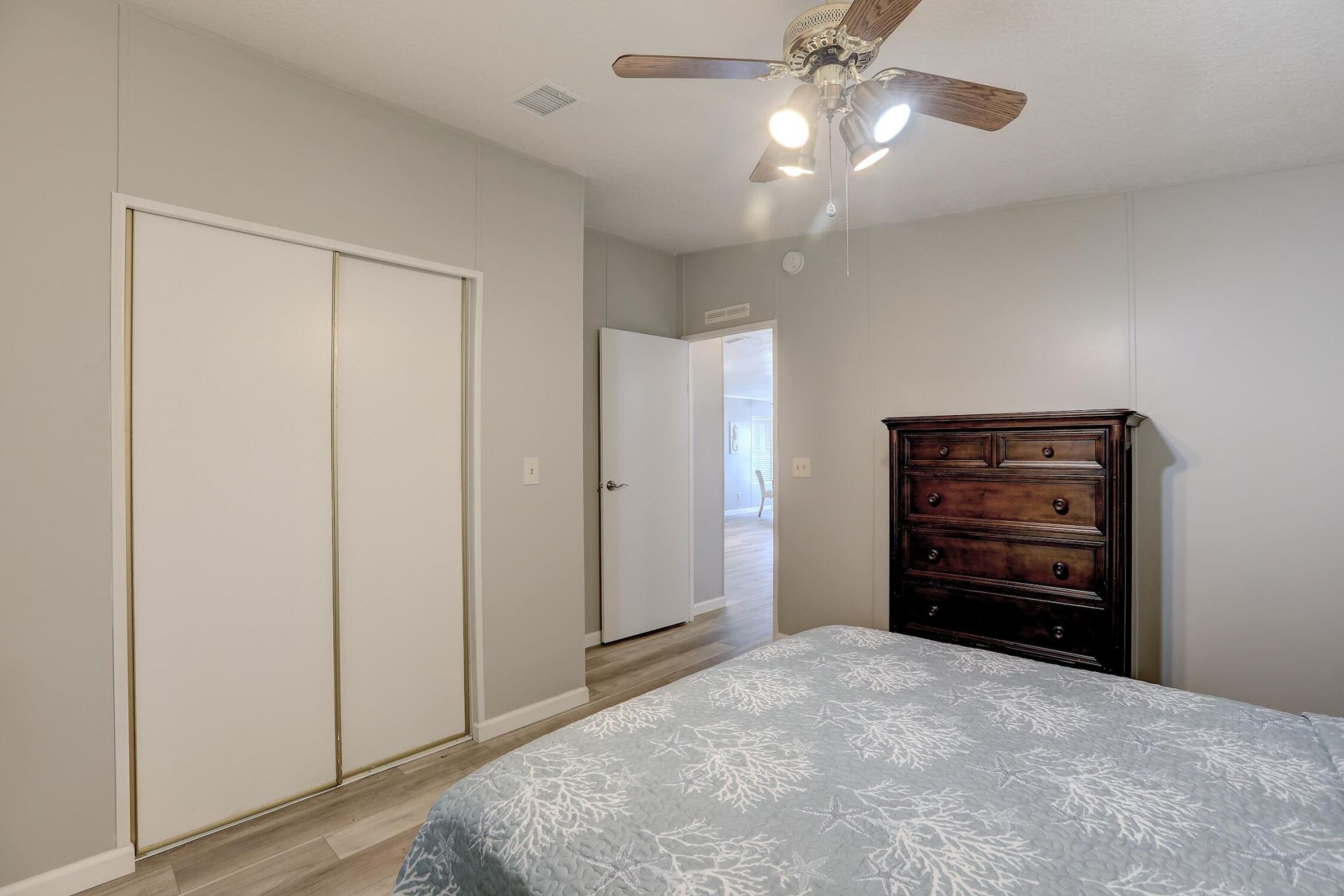 467 E Marlin Circle, Micco, FL 32976 Photo