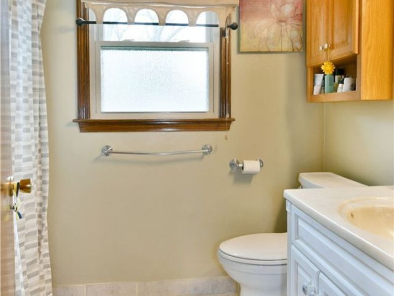 6389 Tara Drive, Youngstown, OH 44514 Photo 34