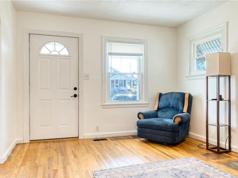 1035 Chelsea Avenue, Dayton, OH 45420 Photo 4