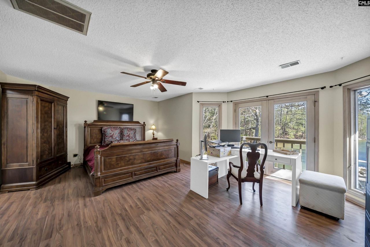 1007 Old Forge Court  Photo 13