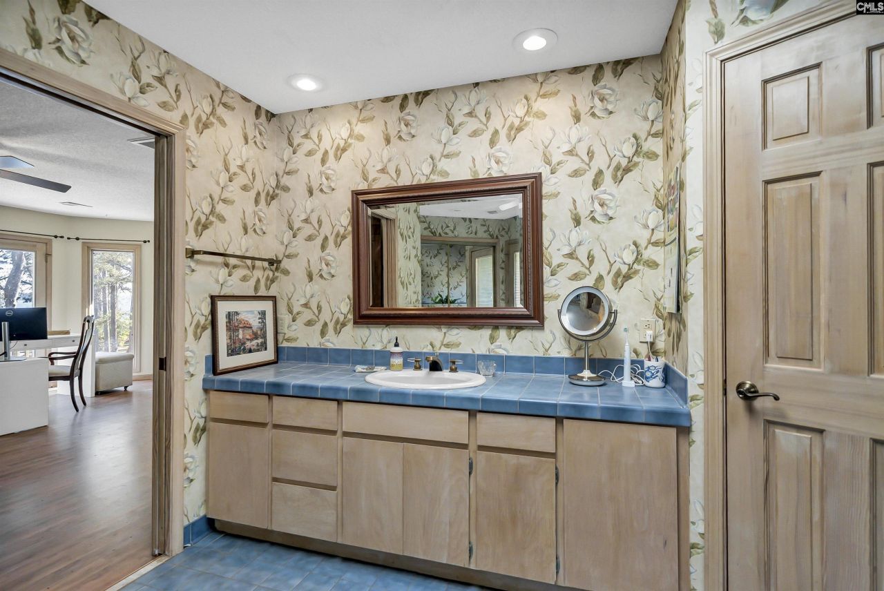 1007 Old Forge Court  Photo 14