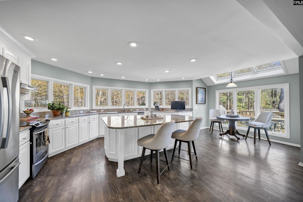 1007 Old Forge Court  Photo 7