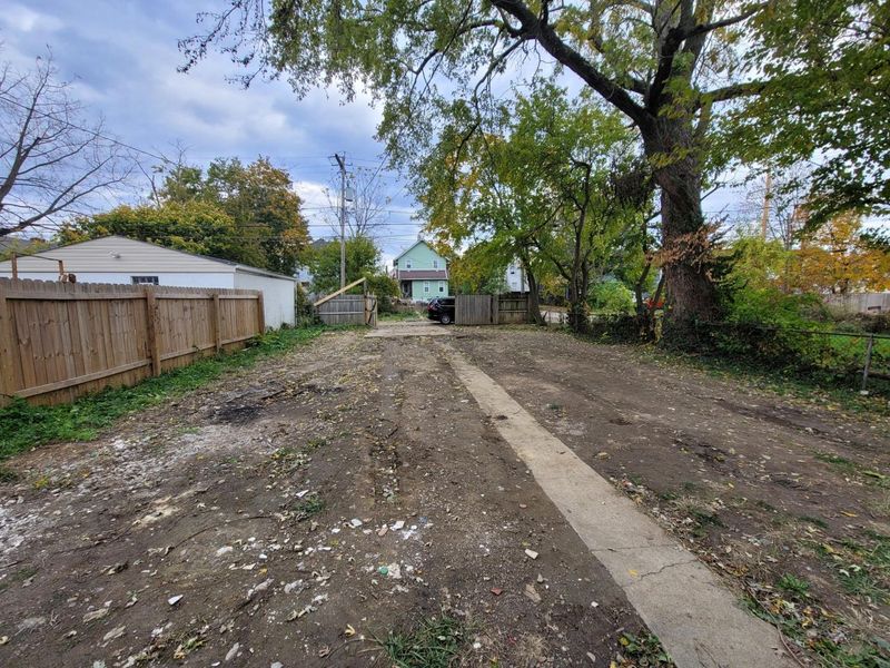 244 Clarendon Avenue, Columbus, OH 43223 Photo 38