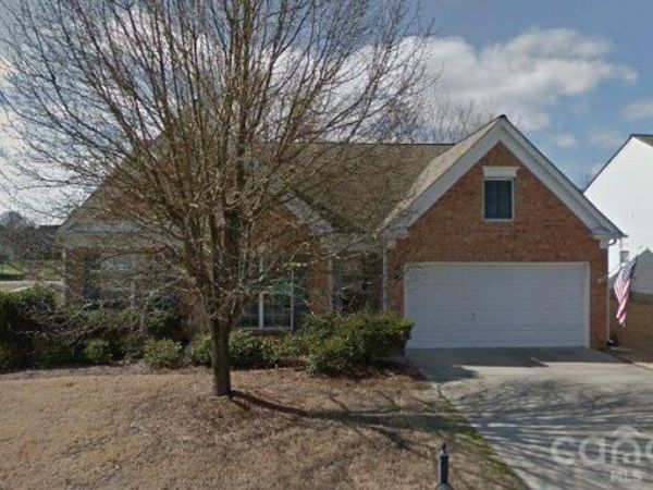 8708 Heron Glen Drive, Charlotte, NC 28269