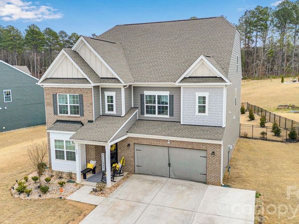224 Hamptons Cove Road, Troutman, NC 28166