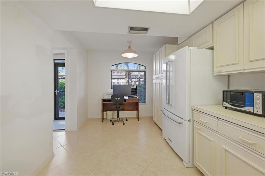 7260 Coventry Ct , Unit 408, Naples, FL 34104 Photo