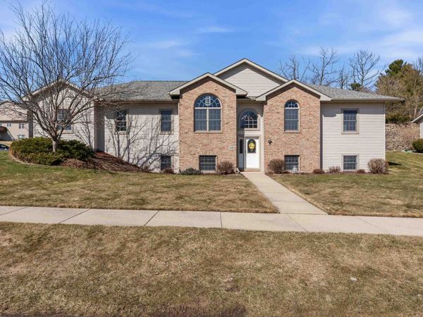 110 Cody Drive, Beaver Dam, WI 53916