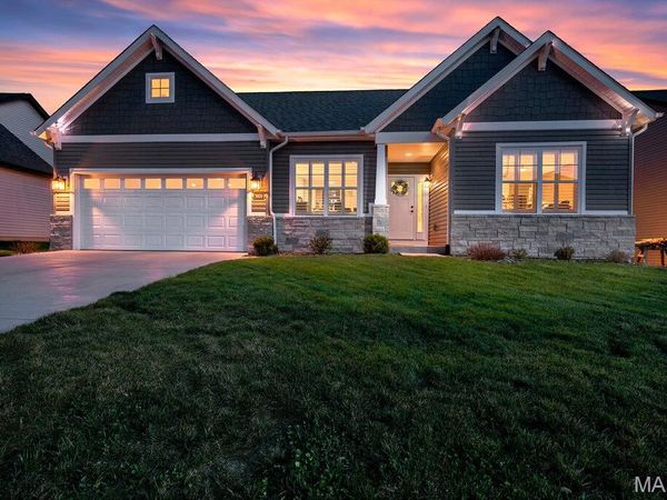 2609 Windsor Crest Court, Belleville, IL 62221