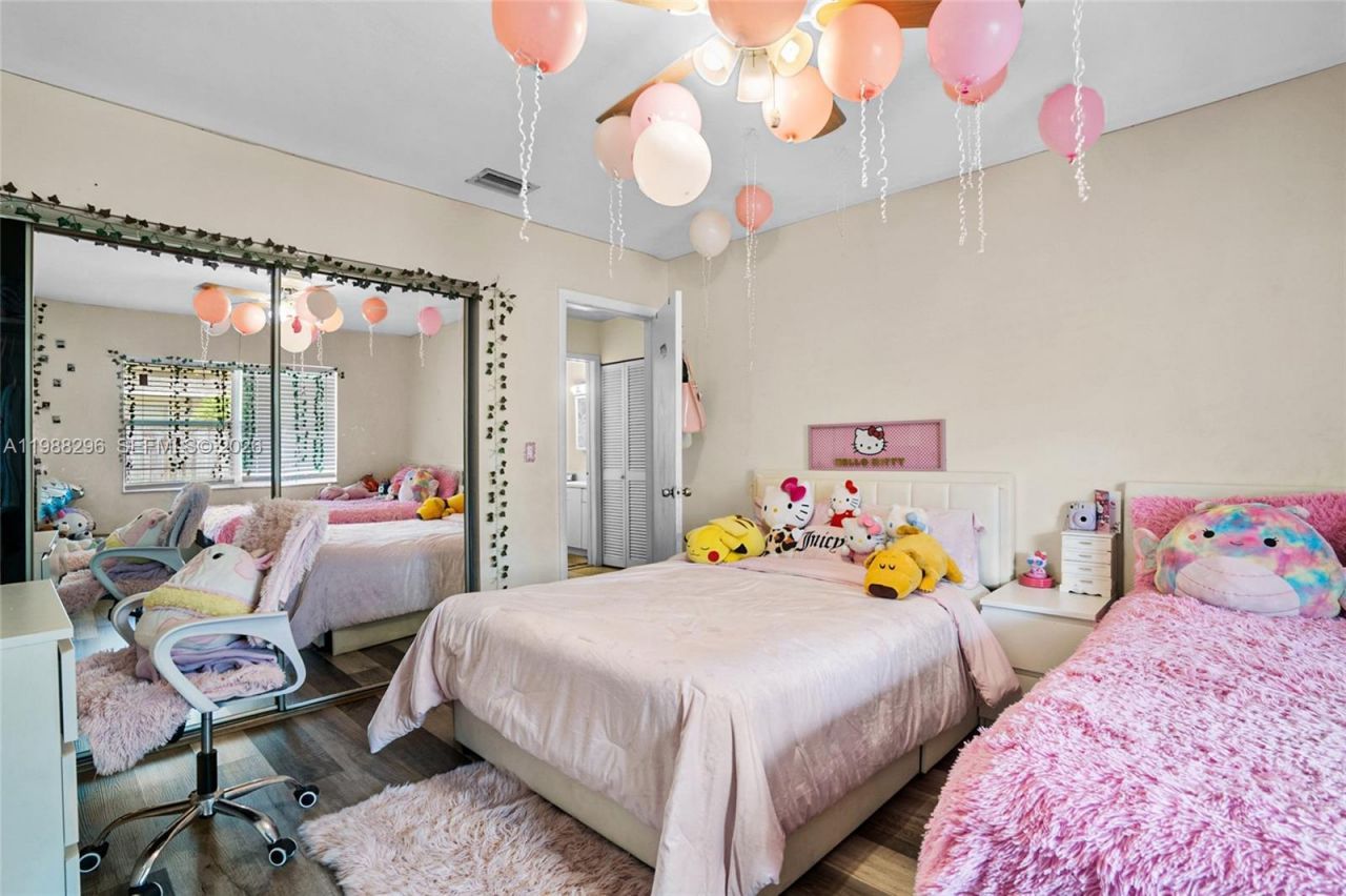 5850 Lincoln St , Hollywood, FL 33021 Photo