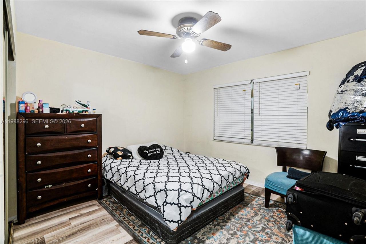 5850 Lincoln St , Hollywood, FL 33021 Photo