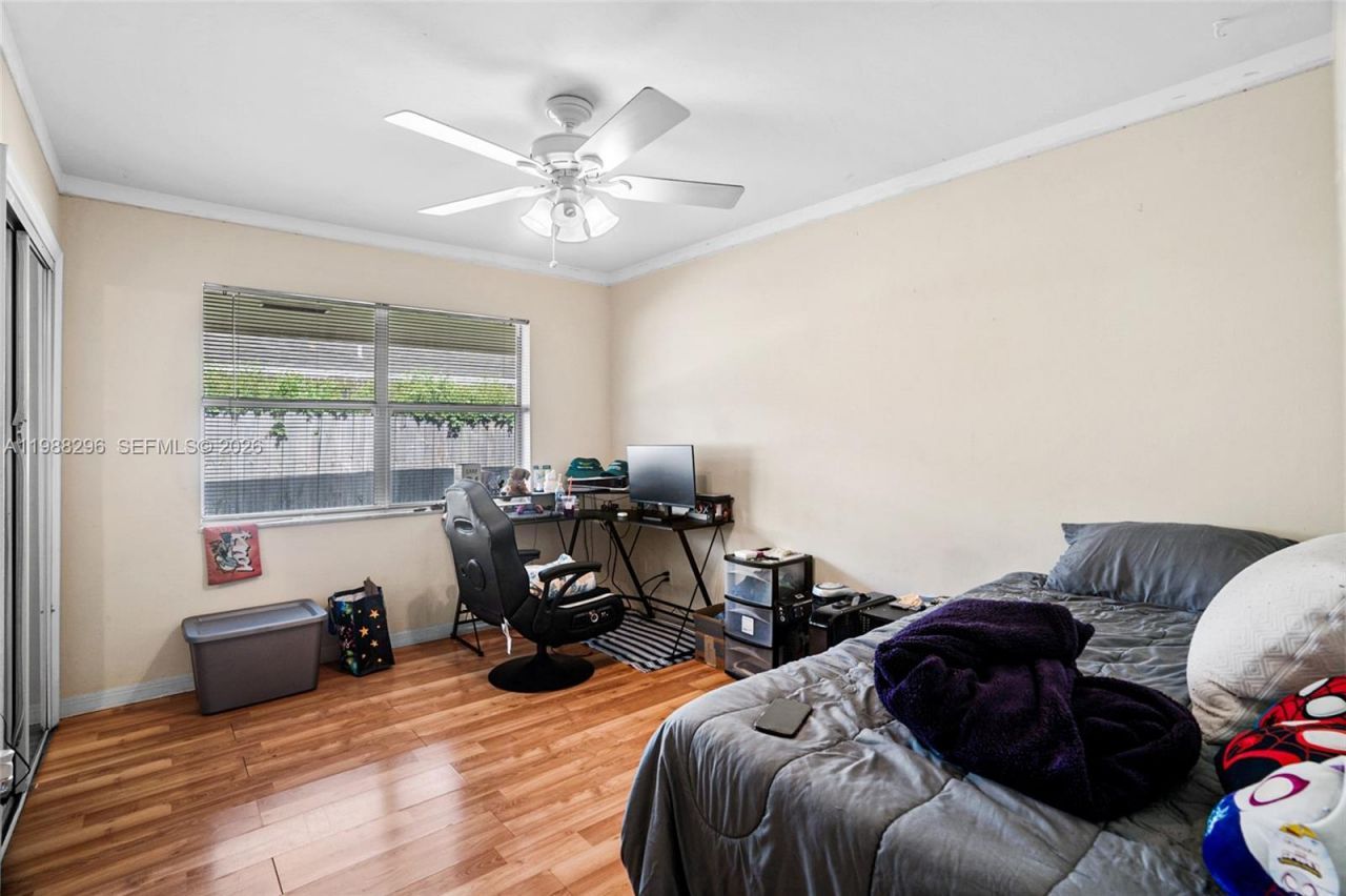 5850 Lincoln St , Hollywood, FL 33021 Photo