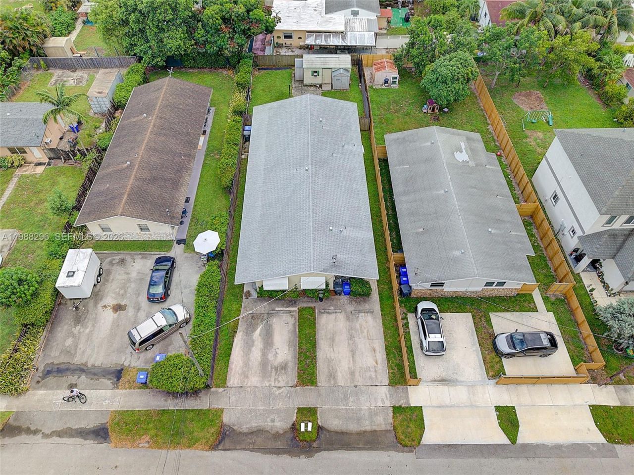 5850 Lincoln St , Hollywood, FL 33021 Photo