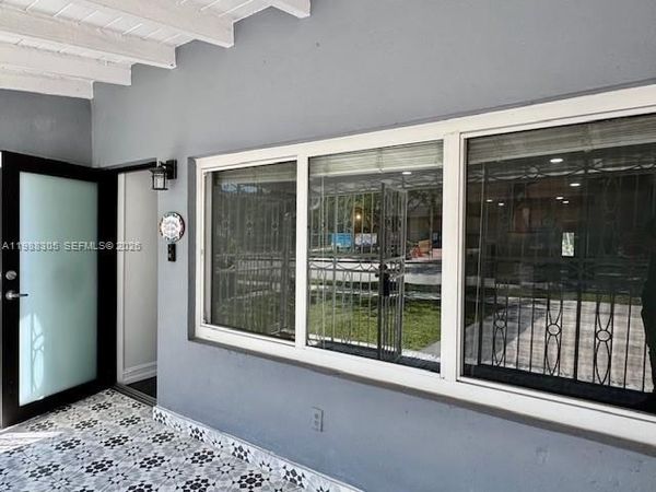 1128 SW 21st Ave, Miami, FL 33135