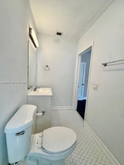 1128 SW 21st Ave, Miami, FL 33135 Photo