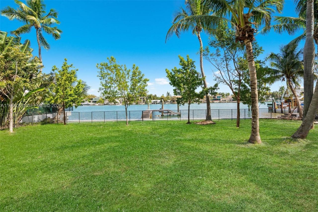 93 Palm Ave , Miami Beach, FL 33139 Photo