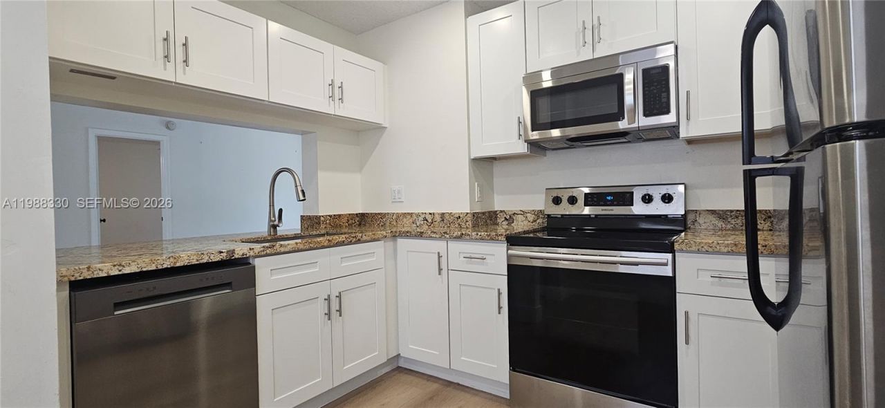 11323 Royal Palm Blvd , Unit D-2, Coral Springs, FL 33065 Photo