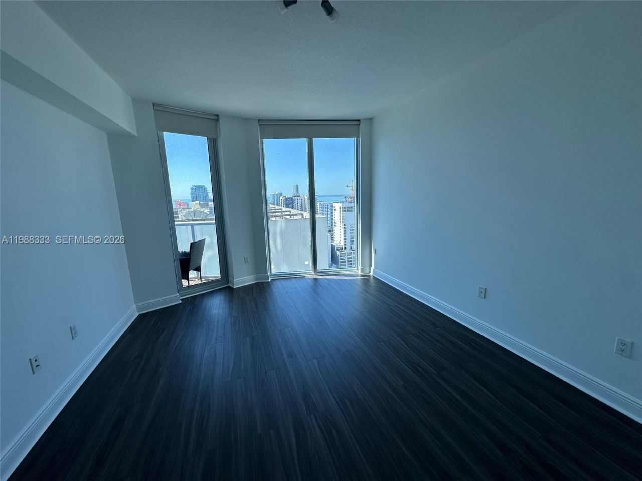 185 SW 7th St, Unit 3210, Miami, FL 33130 Photo