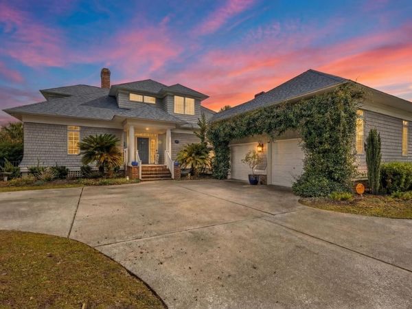 7906 Beach Dr. , Myrtle Beach, SC 29572