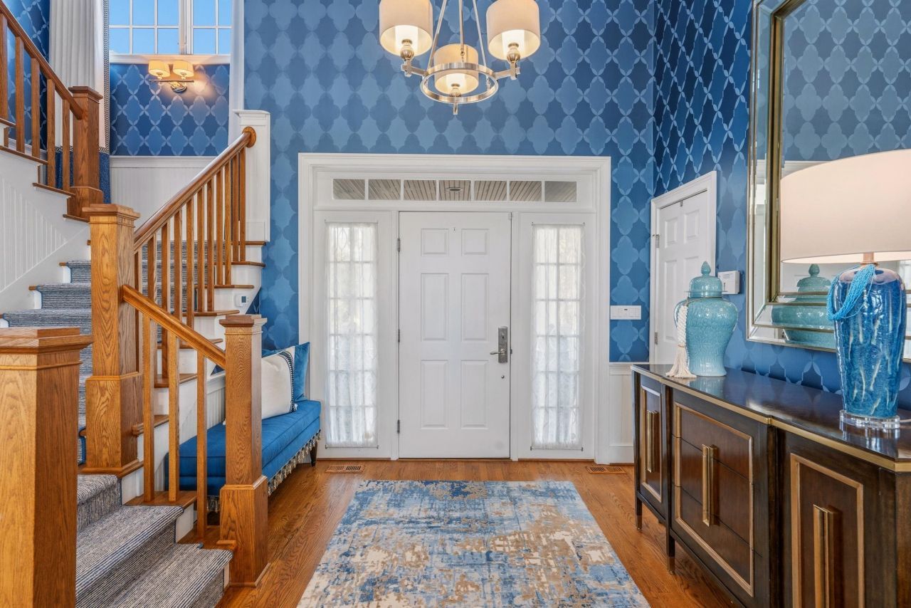 7906 Beach Dr.  Photo 10