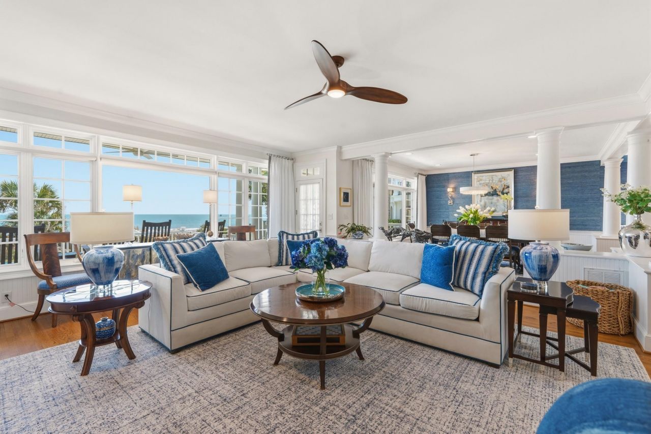 7906 Beach Dr.  Photo 13