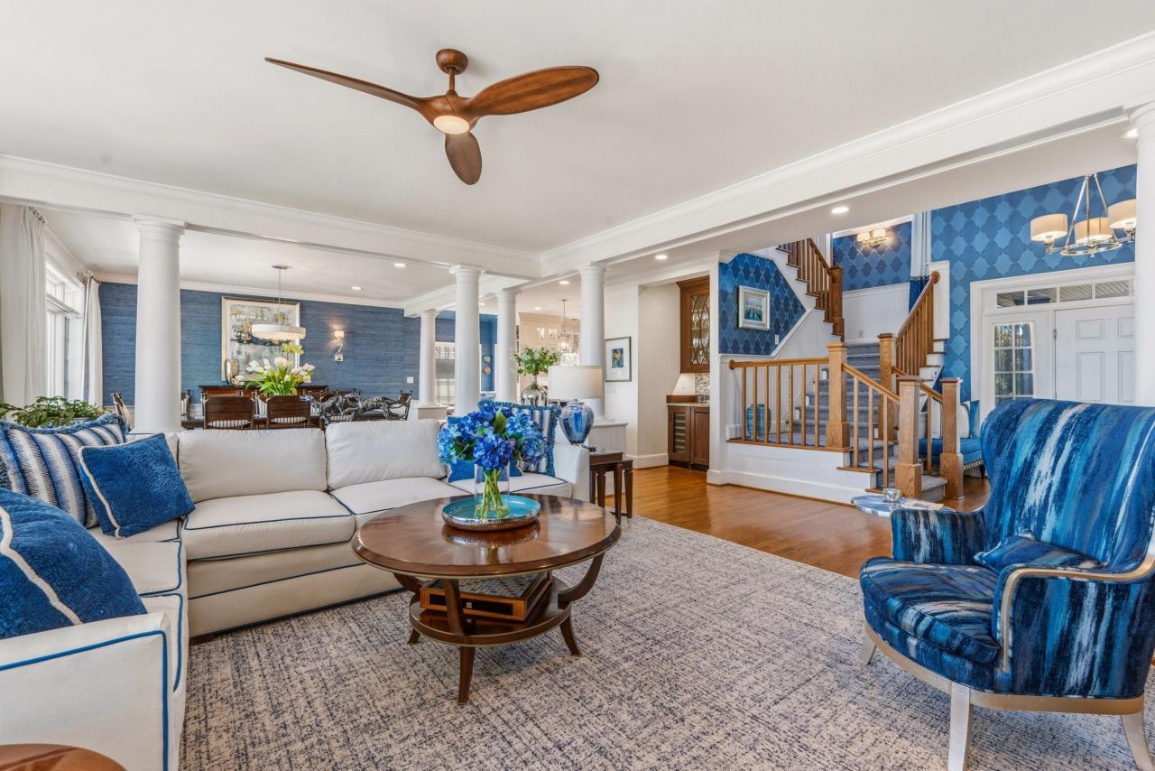 7906 Beach Dr.  Photo 15