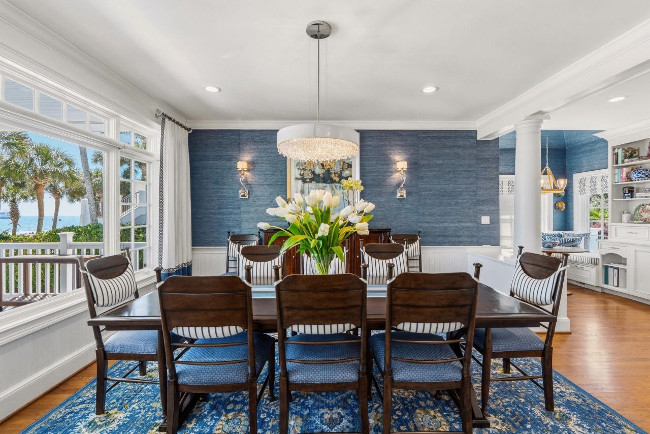 7906 Beach Dr.  Photo 19