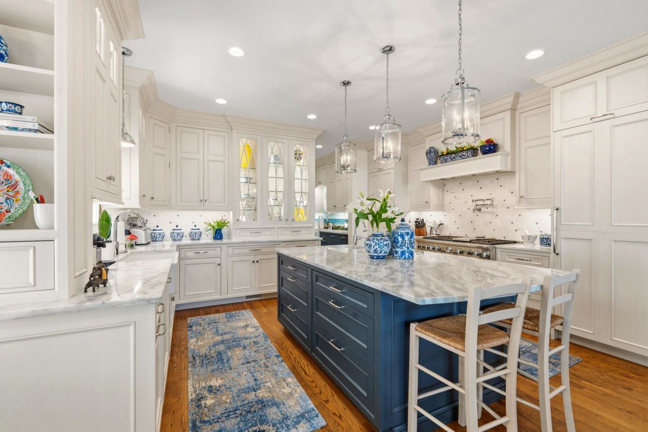 7906 Beach Dr.  Photo 22