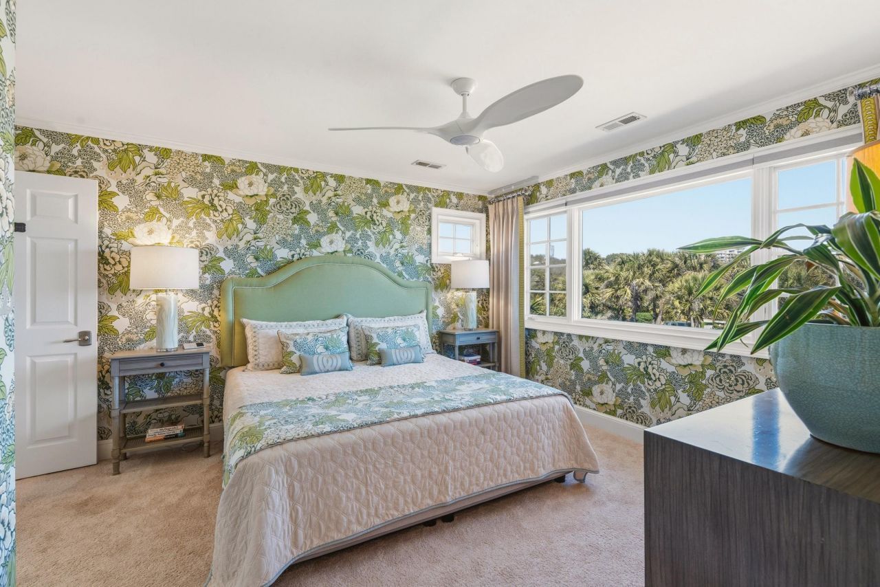 7906 Beach Dr.  Photo 40