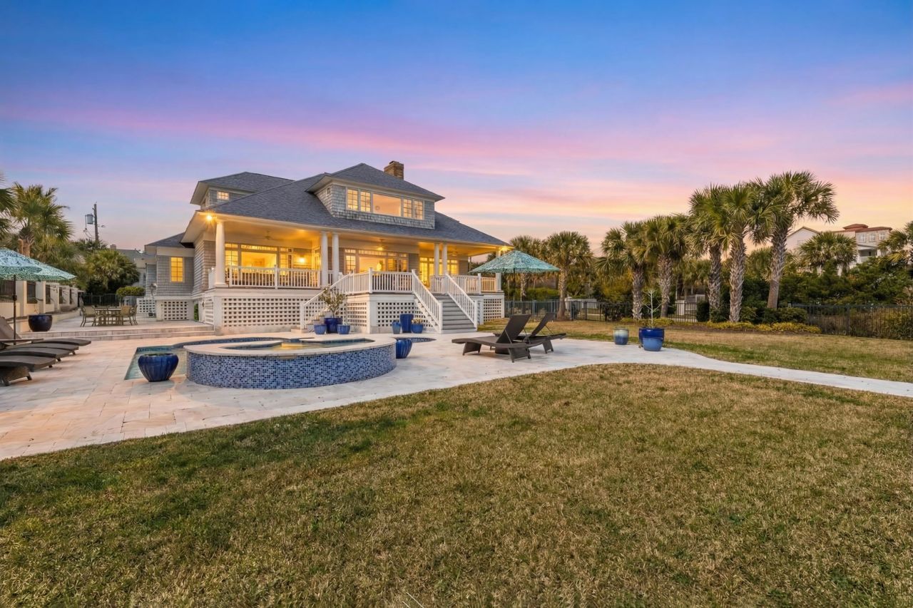 7906 Beach Dr.  Photo 6