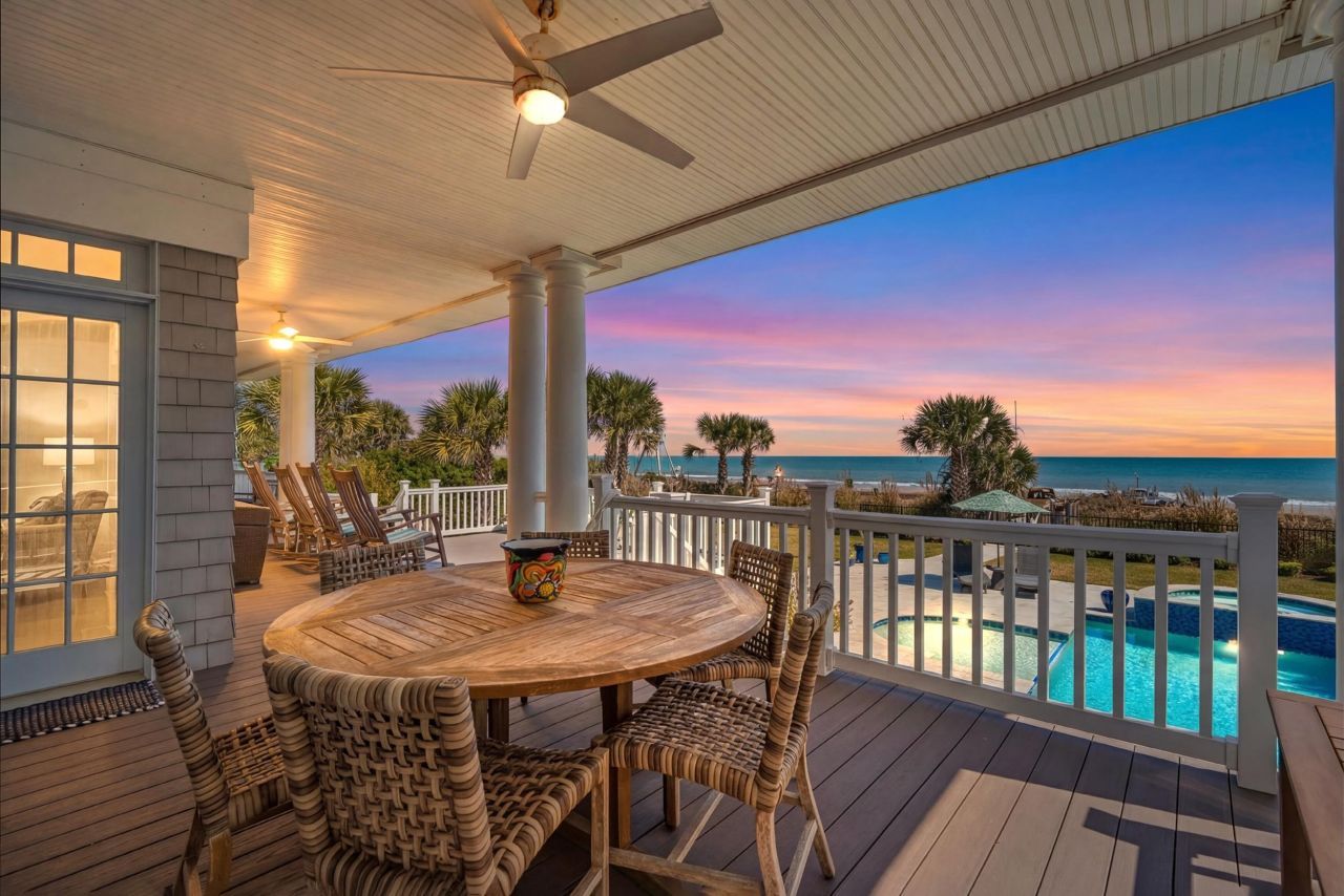 7906 Beach Dr.  Photo 9