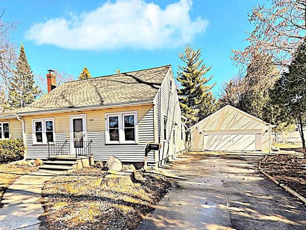 1702 S PERKINS STREET, Appleton, WI 54914