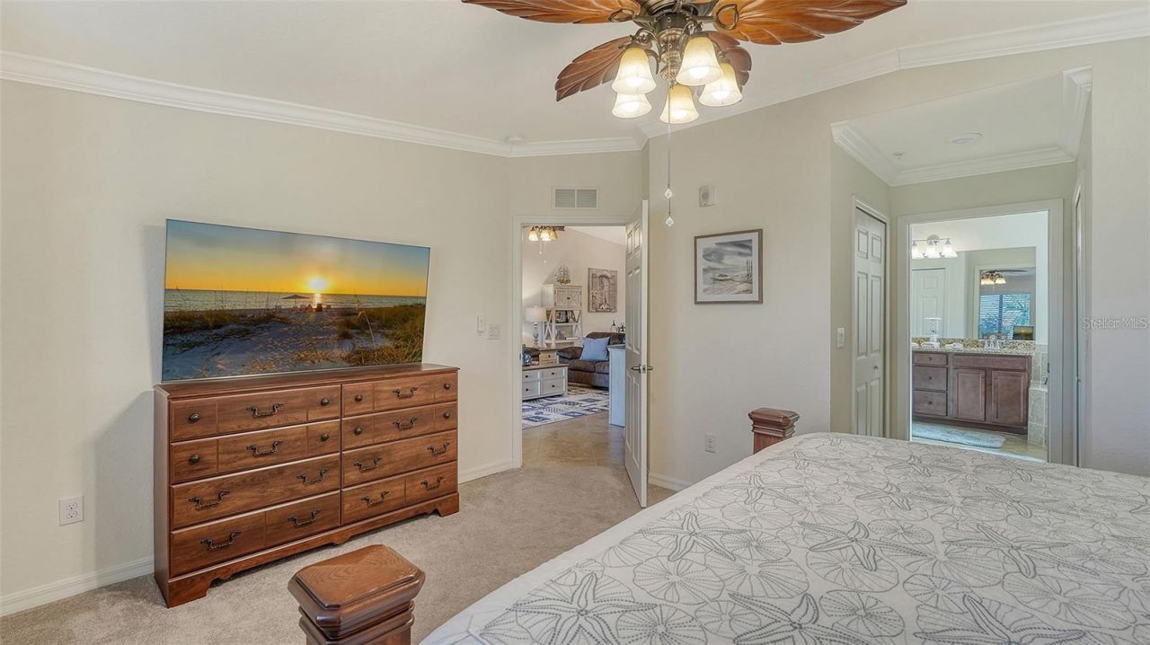 5537 Palmer Circle, Unit 201, Bradenton, FL 34211 Photo