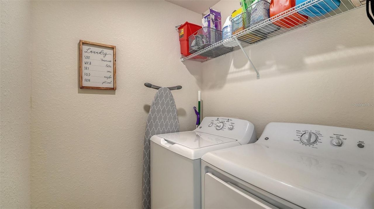 5537 Palmer Circle, Unit 201, Bradenton, FL 34211 Photo