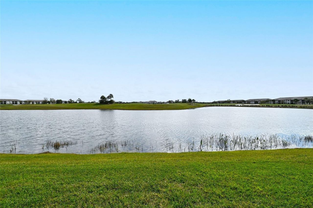 5537 Palmer Circle, Unit 201, Bradenton, FL 34211 Photo