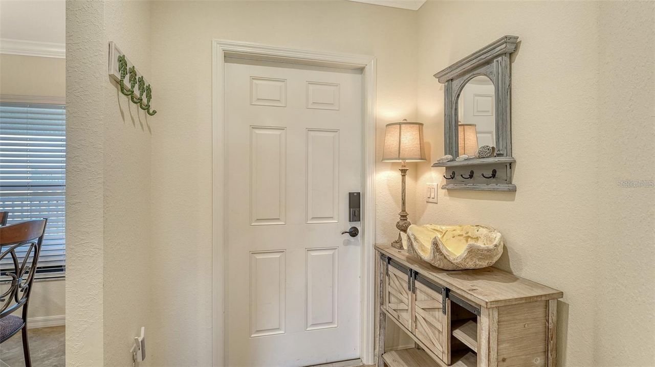 5537 Palmer Circle, Unit 201, Bradenton, FL 34211 Photo