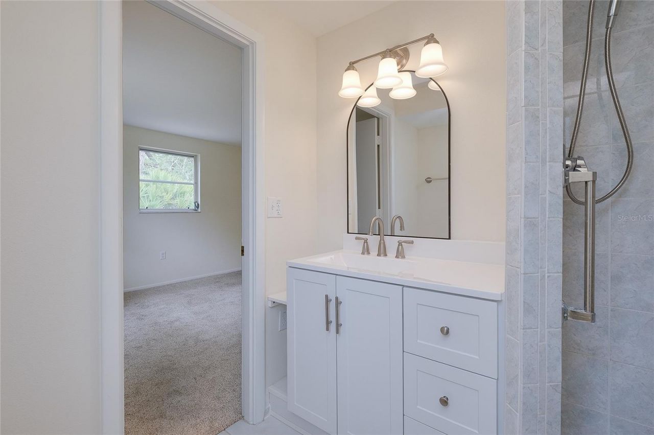 470 Artists Avenue , Englewood, FL 34223 Photo