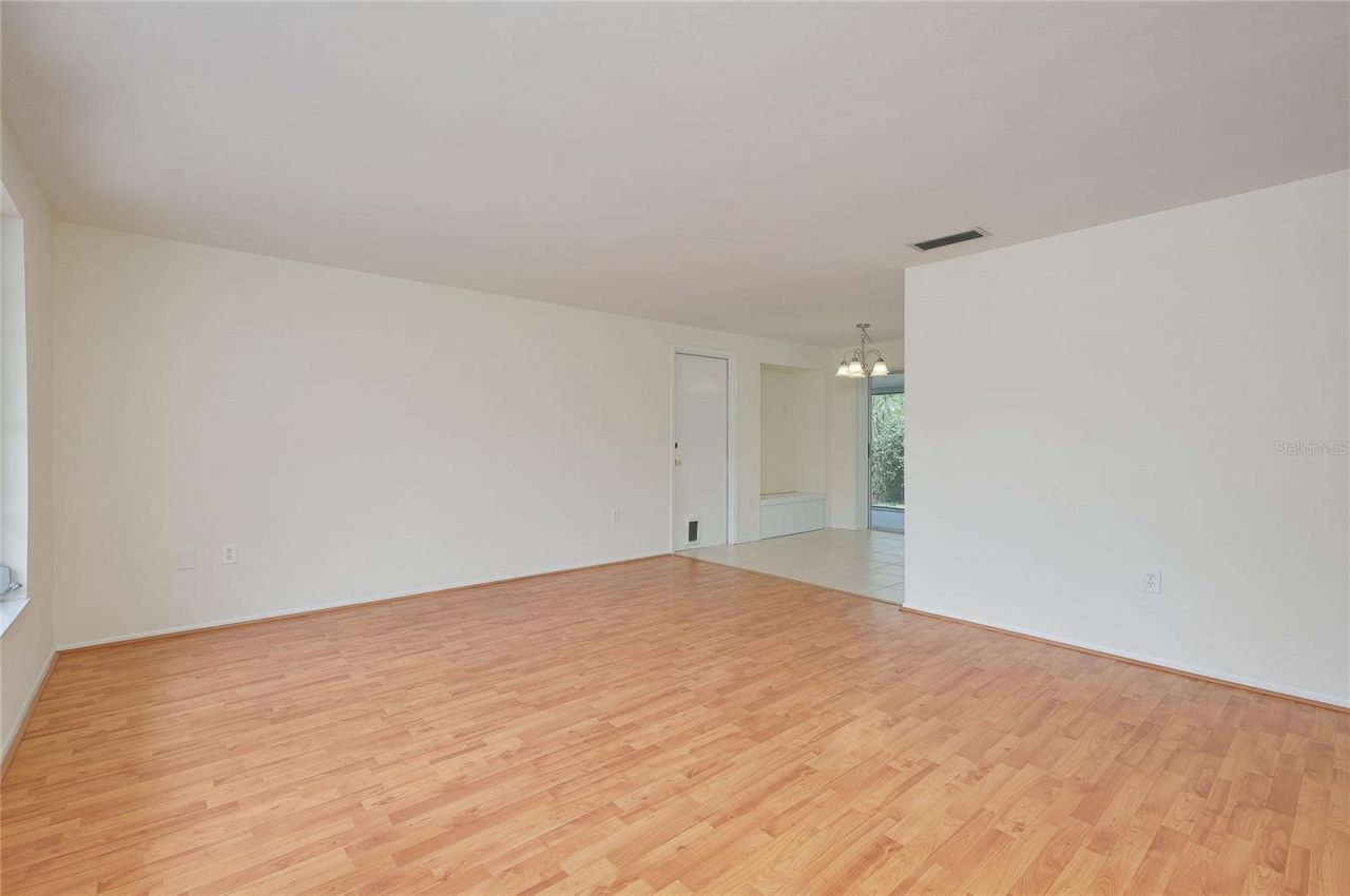 470 Artists Avenue , Englewood, FL 34223 Photo