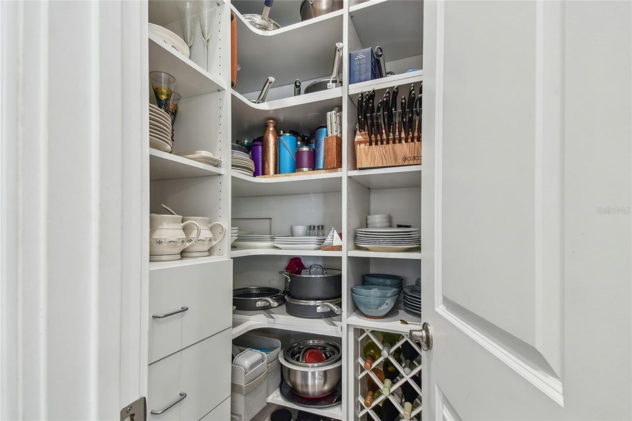 17 Franklin Court S, Unit C, Saint Petersburg, FL 33711 Photo