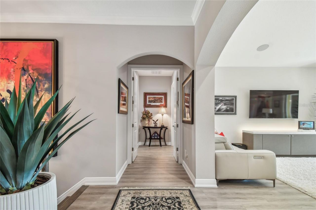 17 Franklin Court S, Unit C, Saint Petersburg, FL 33711 Photo